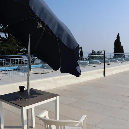 Monika 217 Dream ガルダ